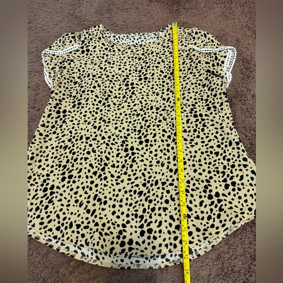 SHEIN Dalmatian Top Blouse Tulip Sleeve Puff Sleeve Animal Print L Large - Picture 2 of 8